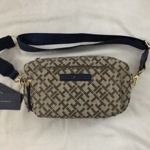 Tommy Hilfiger Tan Fanny Pack / Crossbody